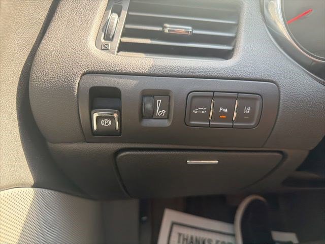 Used 2016 Chevrolet Impala LT w/ Leather Package FWD image 28