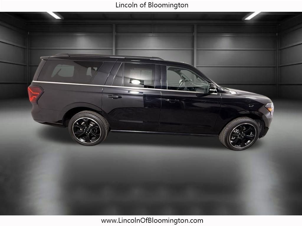 Used 2022 Ford Expedition Max Limited image 8