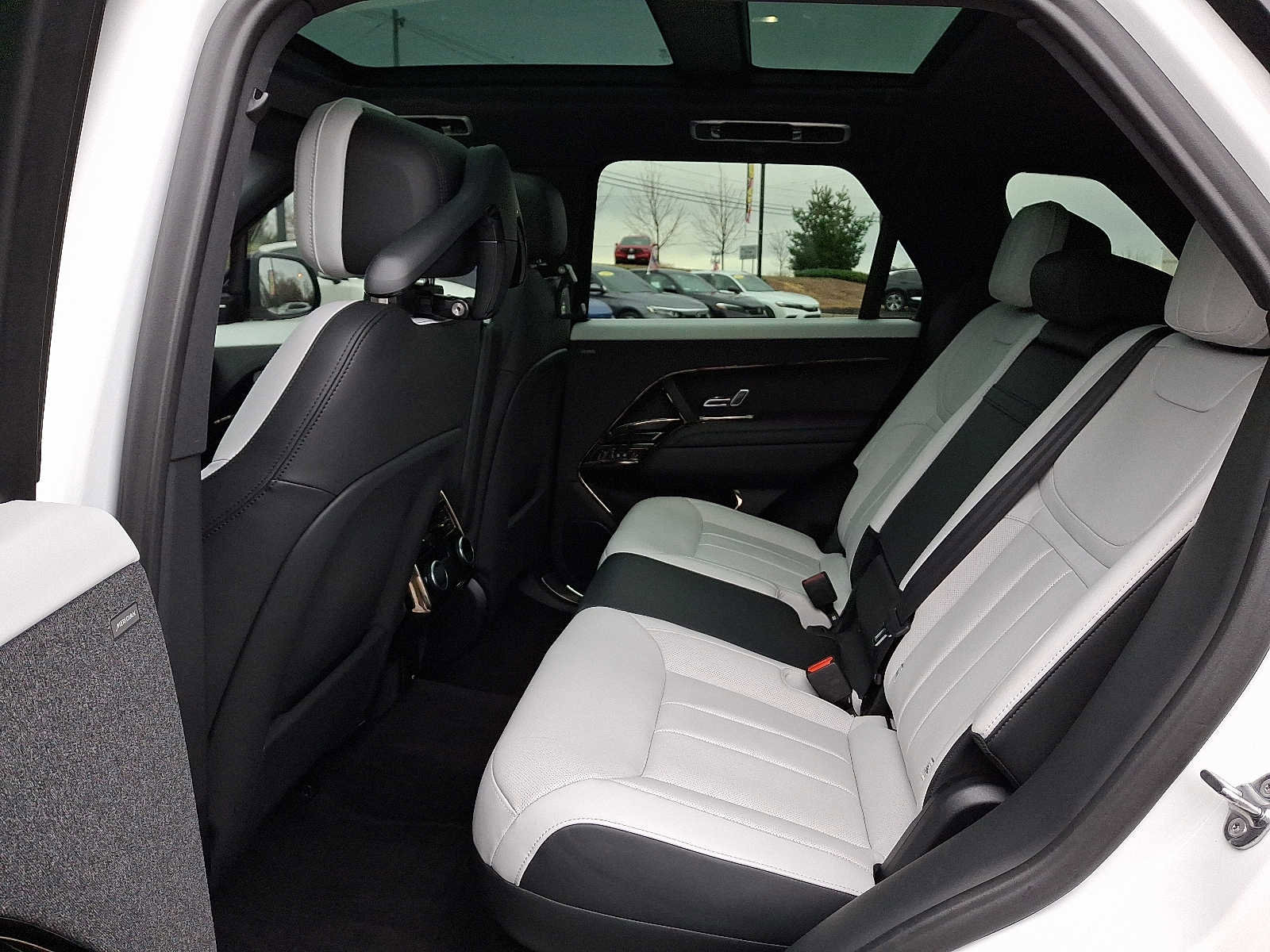 Used 2024 Land Rover Range Rover Sport Dynamic SE image 10