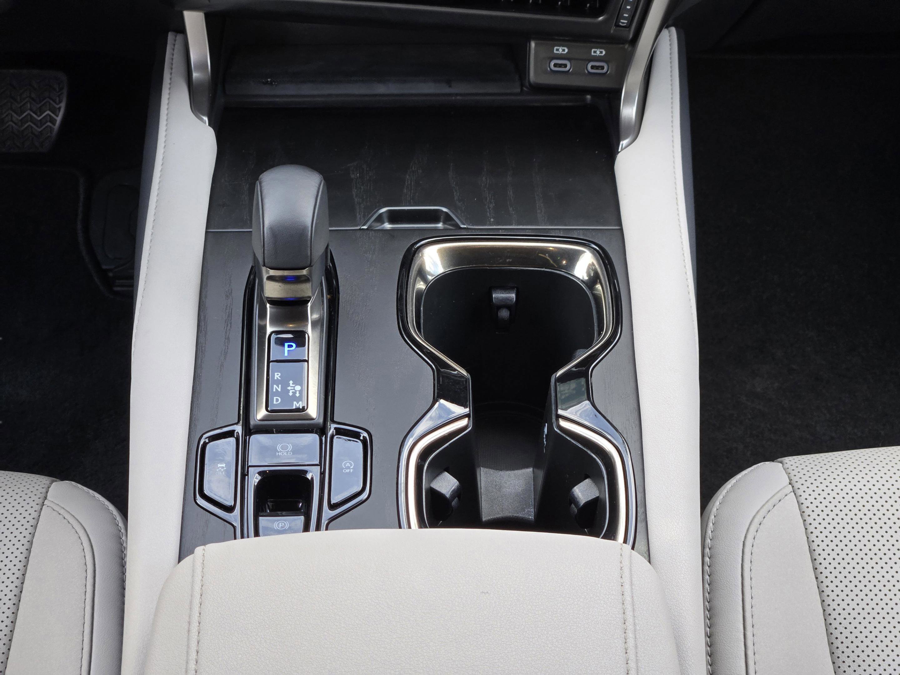 Used 2025 Lexus RX 350 Premium w/ Convenience Package FWD image 15
