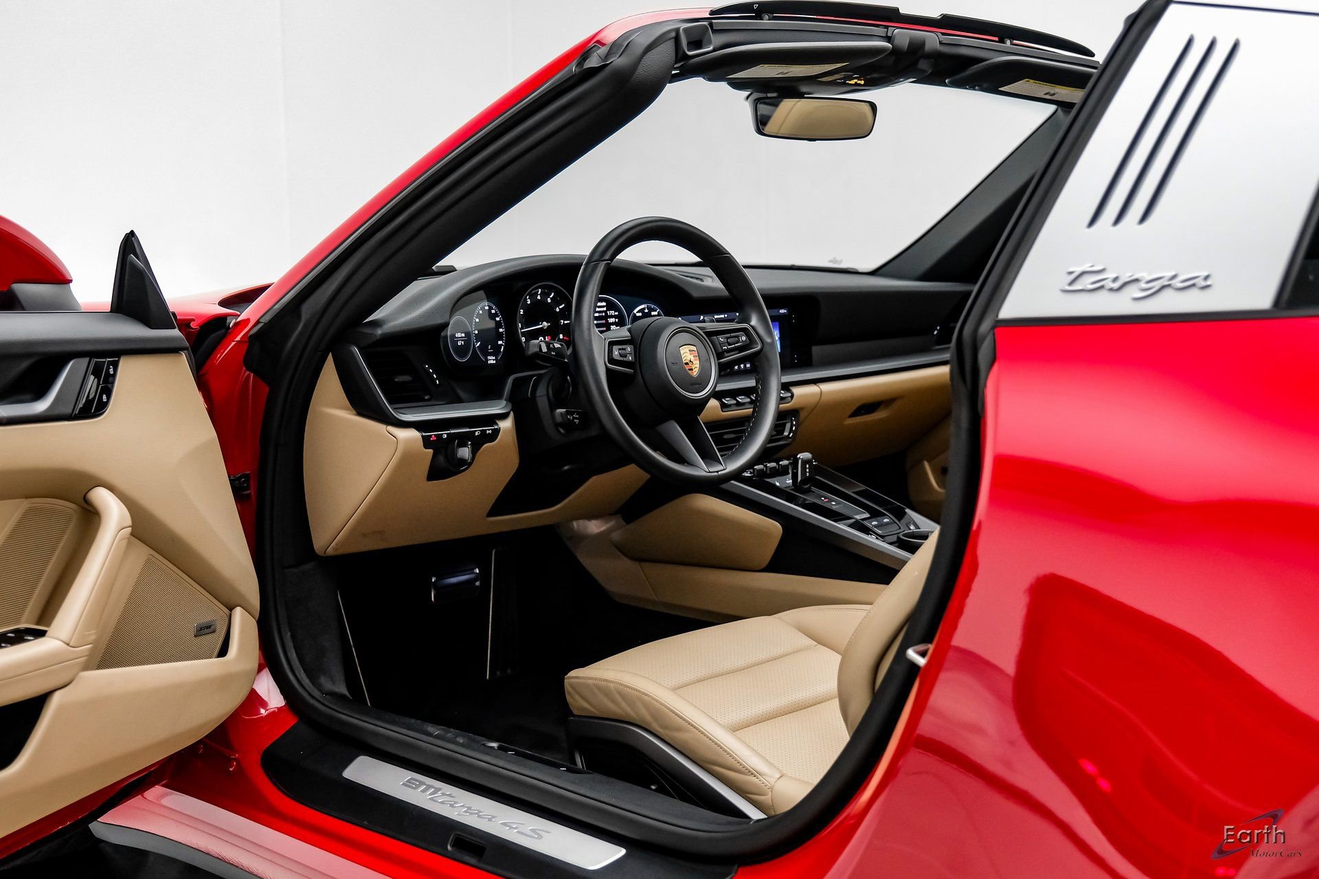 Used 2021 Porsche 911 Targa 4S Heritage Design image 42