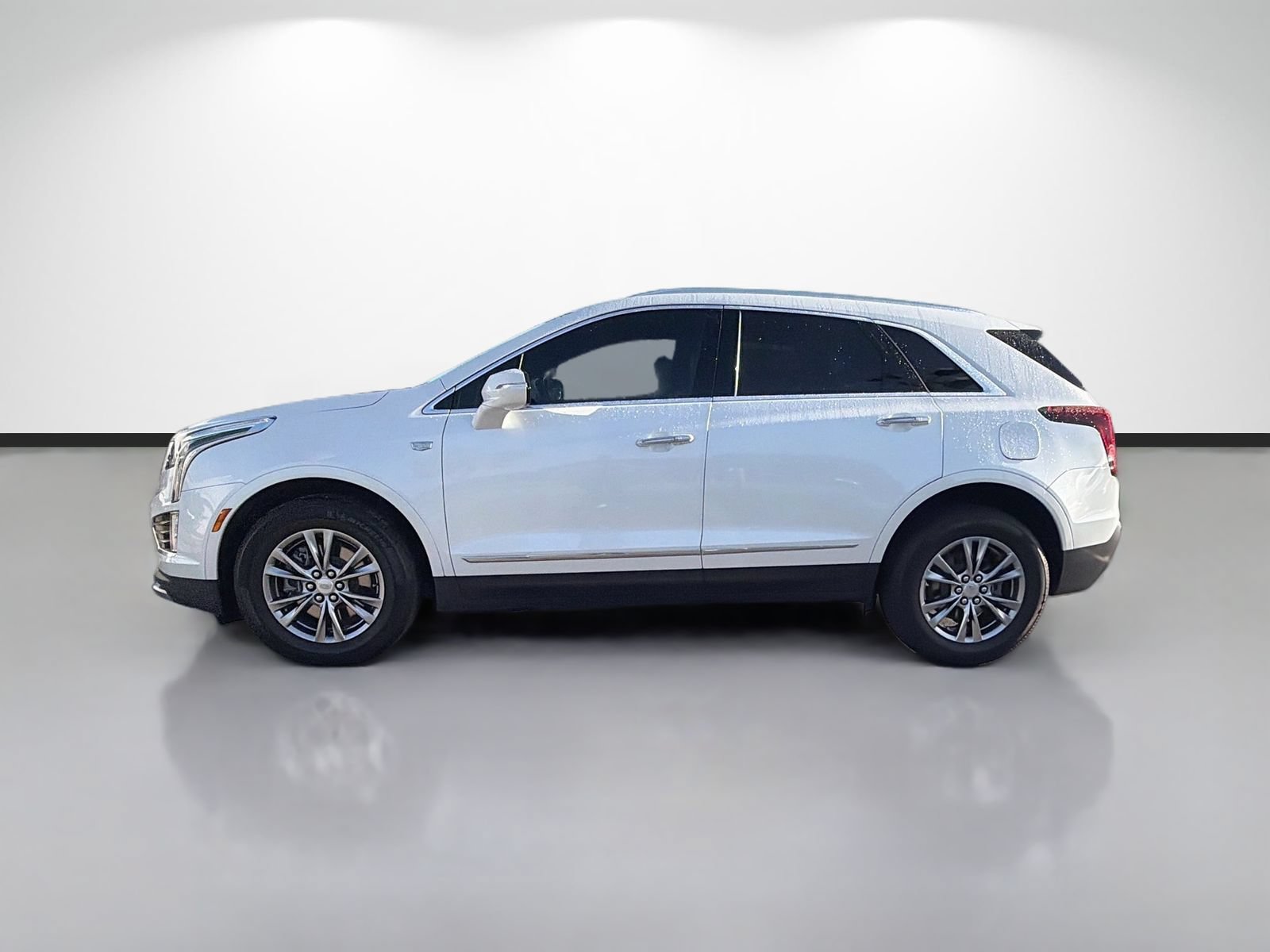 Used 2021 Cadillac XT5 Premium Luxury FWD image 6