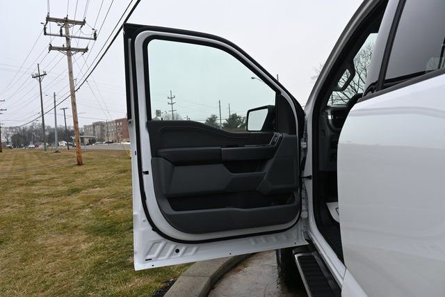 Used 2024 Ford F150 XLT w/ Tow/Haul Package image 25