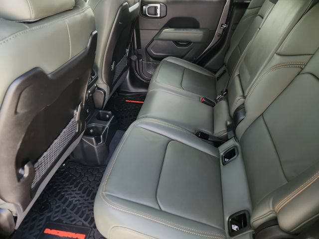 Certified 2025 Jeep Gladiator Mojave AWD/4WD image 39