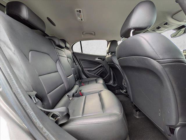 Used 2015 Mercedes-Benz GLA 250 4MATIC image 19