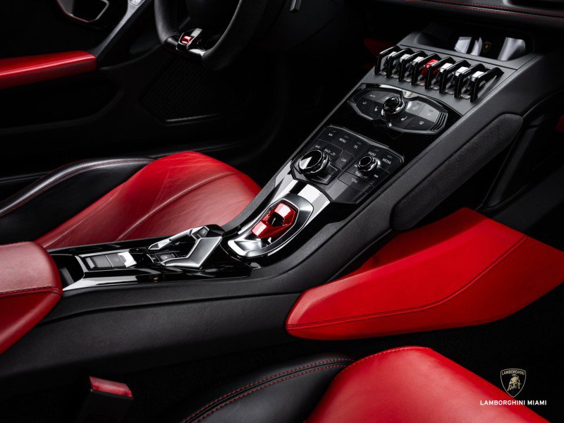 Used 2017 Lamborghini Huracan LP 610-4 image 41