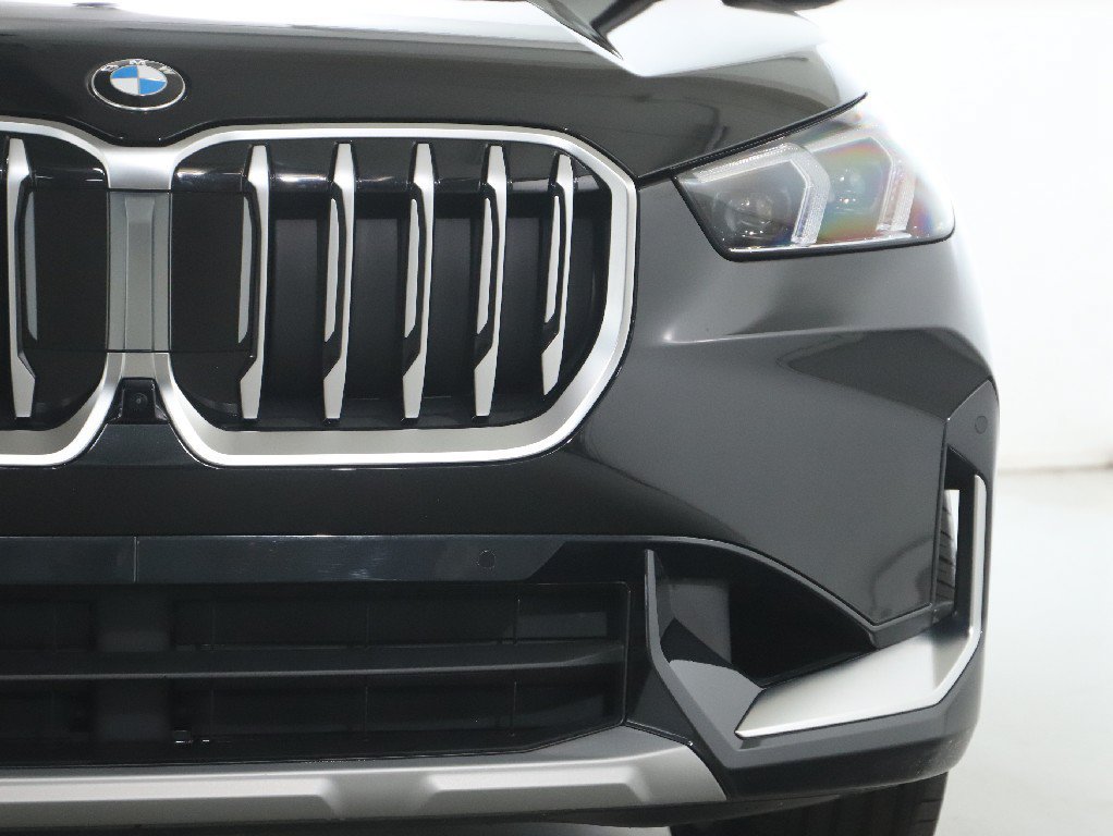 Used 2026 BMW X1 xDrive28i w/ Technology Package AWD/4WD image 9