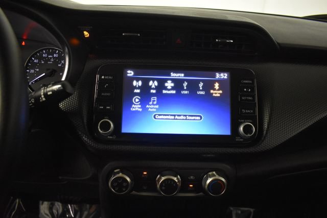 Used 2024 Nissan Kicks SV FWD image 17