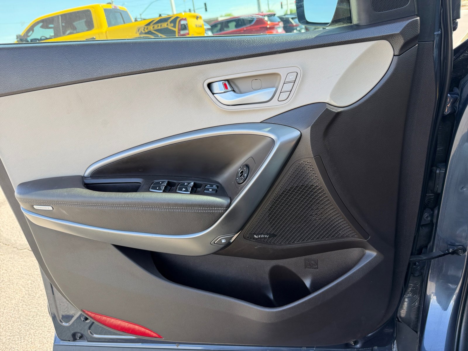 Used 2017 Hyundai Santa Fe Sport w/ 2.4L Tech Package 04 image 13