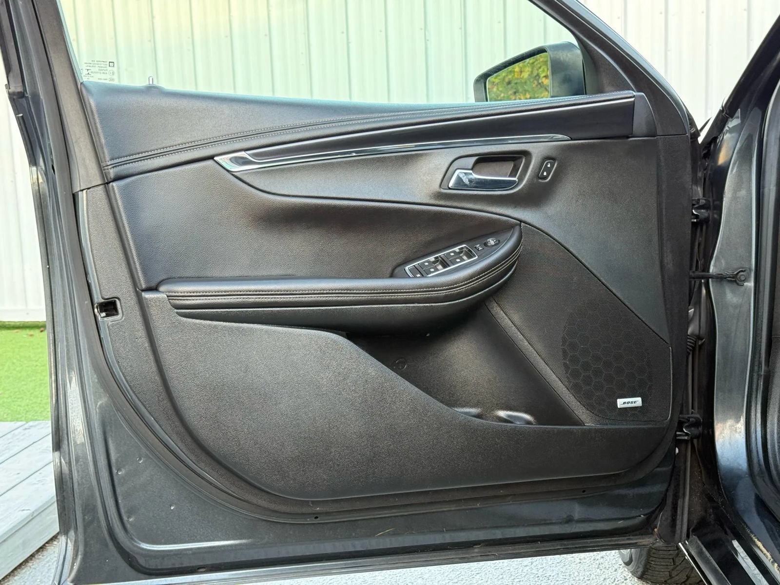 Used 2019 Chevrolet Impala LT w/ Sunroof and Spoiler Package FWD image 11