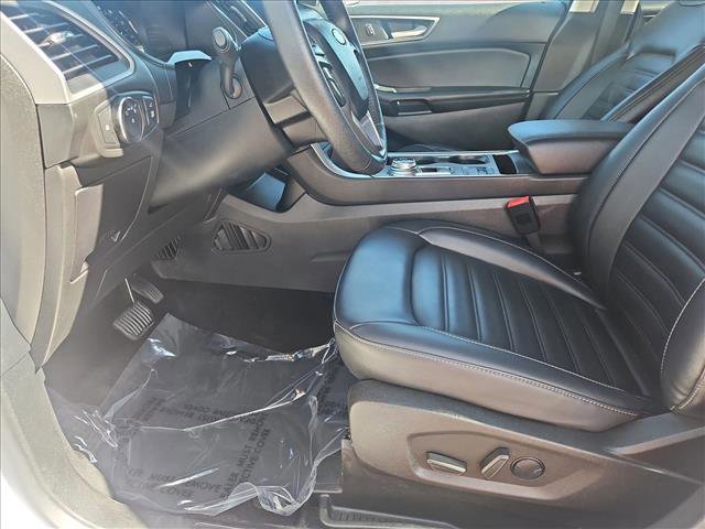 Used 2022 Ford Edge SEL w/ Convenience Package image 15