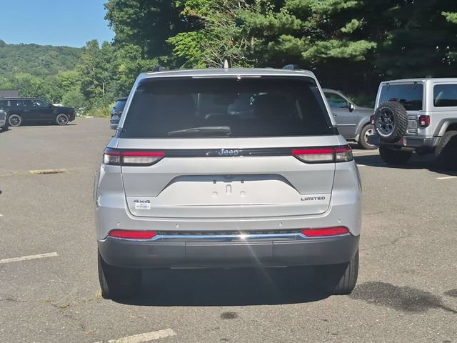 Used 2022 Jeep Grand Cherokee Limited AWD/4WD image 7