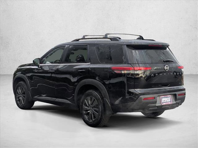 Used 2023 Nissan Pathfinder SV w/ Black Appearance Package image 7