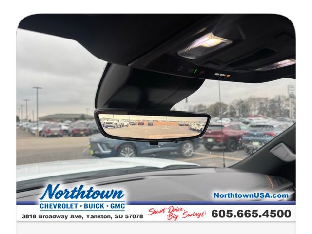 Used 2024 GMC Sierra 1500 AT4 w/ Technology Package image 12