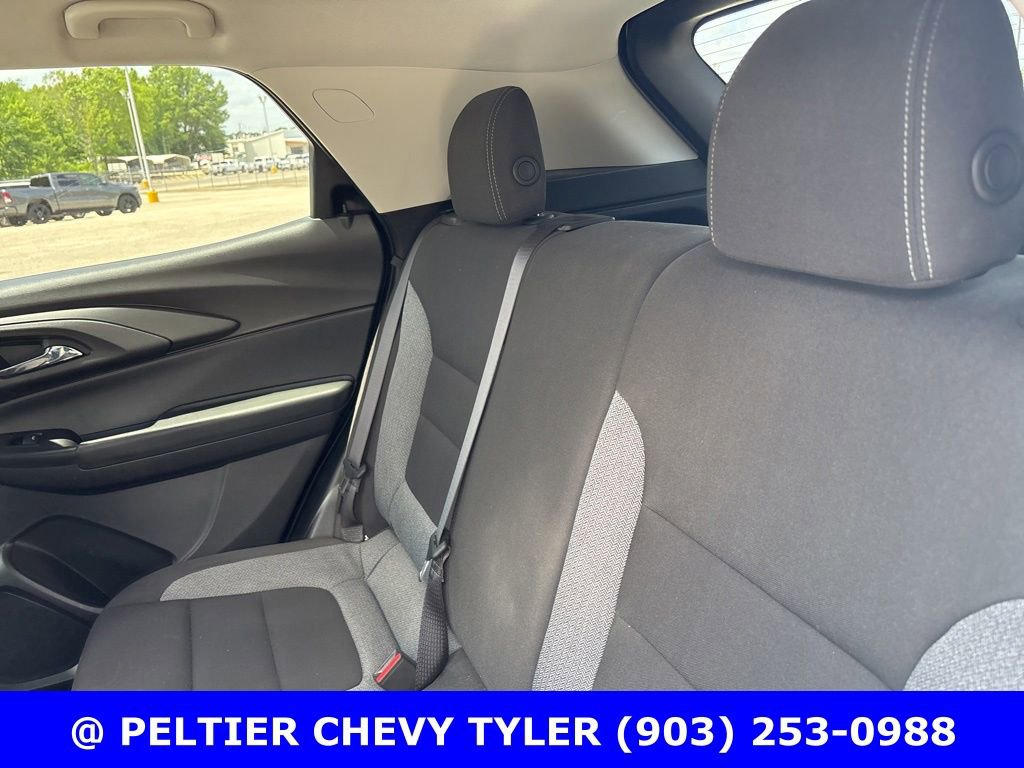 Used 2023 Chevrolet TrailBlazer LT w/ Convenience Package FWD image 19