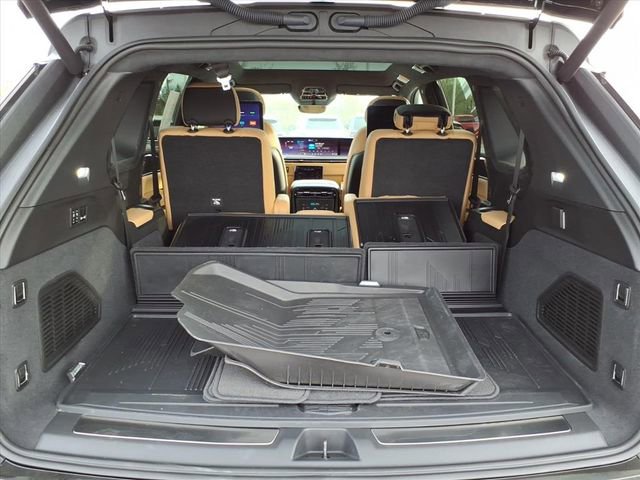 Used 2025 Cadillac Escalade IQ Sport 2 image 19