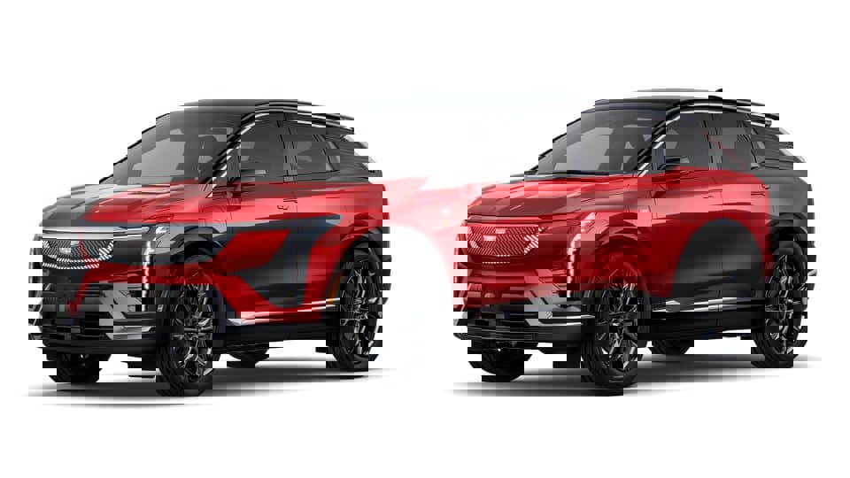 New 2025 Cadillac Optiq Luxury 1