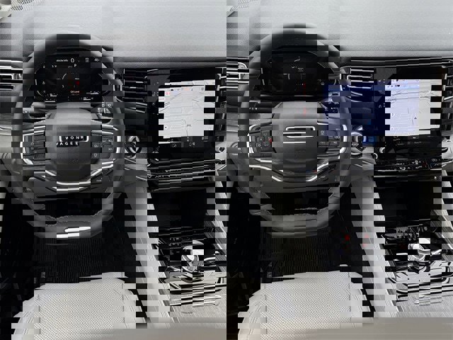 Used 2024 Jeep Wagoneer L Series III w/ Premium Group I image 13