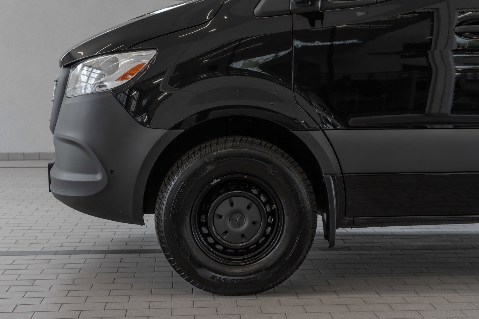 New 2025 Mercedes-Benz Sprinter 2500 image 4