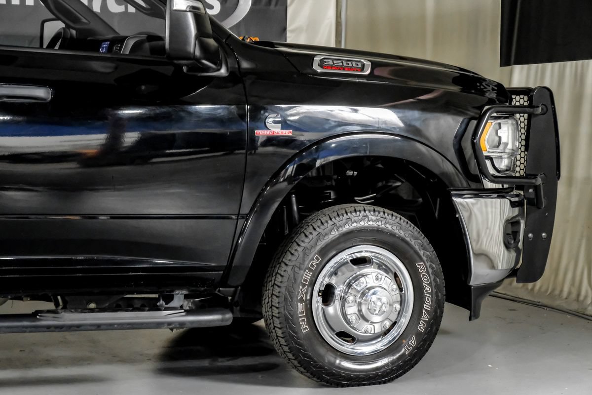 Used 2023 RAM 3500 Tradesman w/ Safety Group AWD/4WD image 7