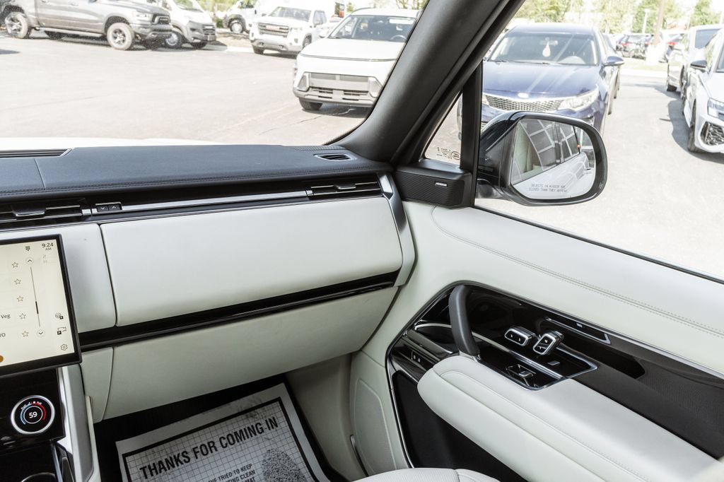 Used 2023 Land Rover Range Rover SE AWD/4WD image 14