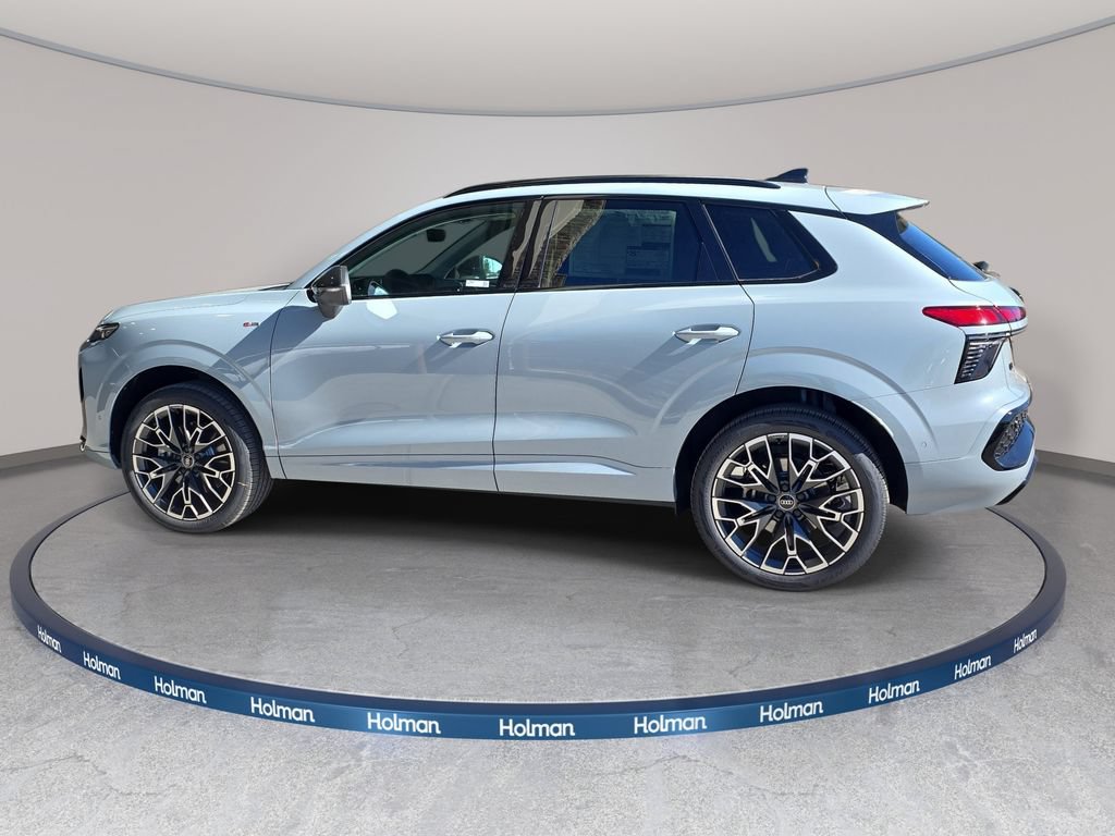 New 2026 Audi Q3 quattro 2.0T AWD/4WD image 8