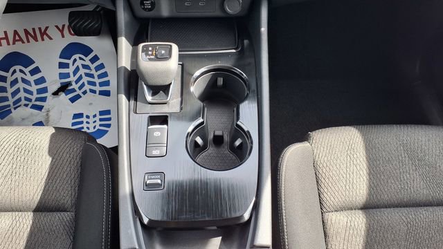 Used 2025 Nissan Rogue SV image 27