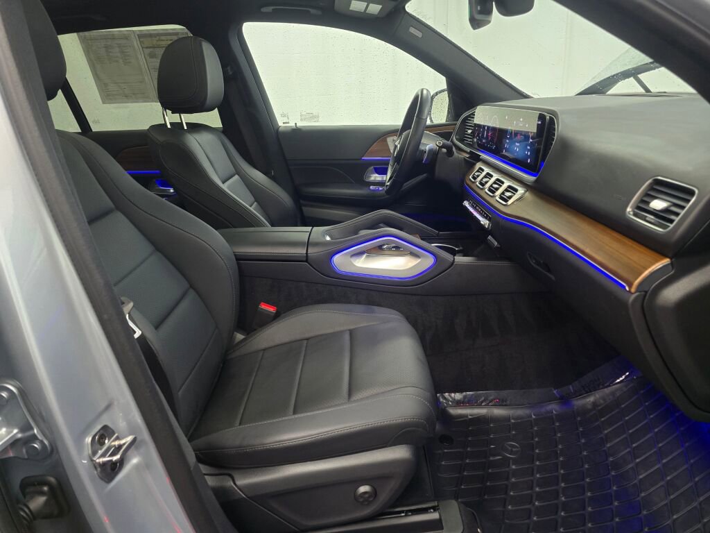 Used 2025 Mercedes-Benz GLE 350 4MATIC image 26