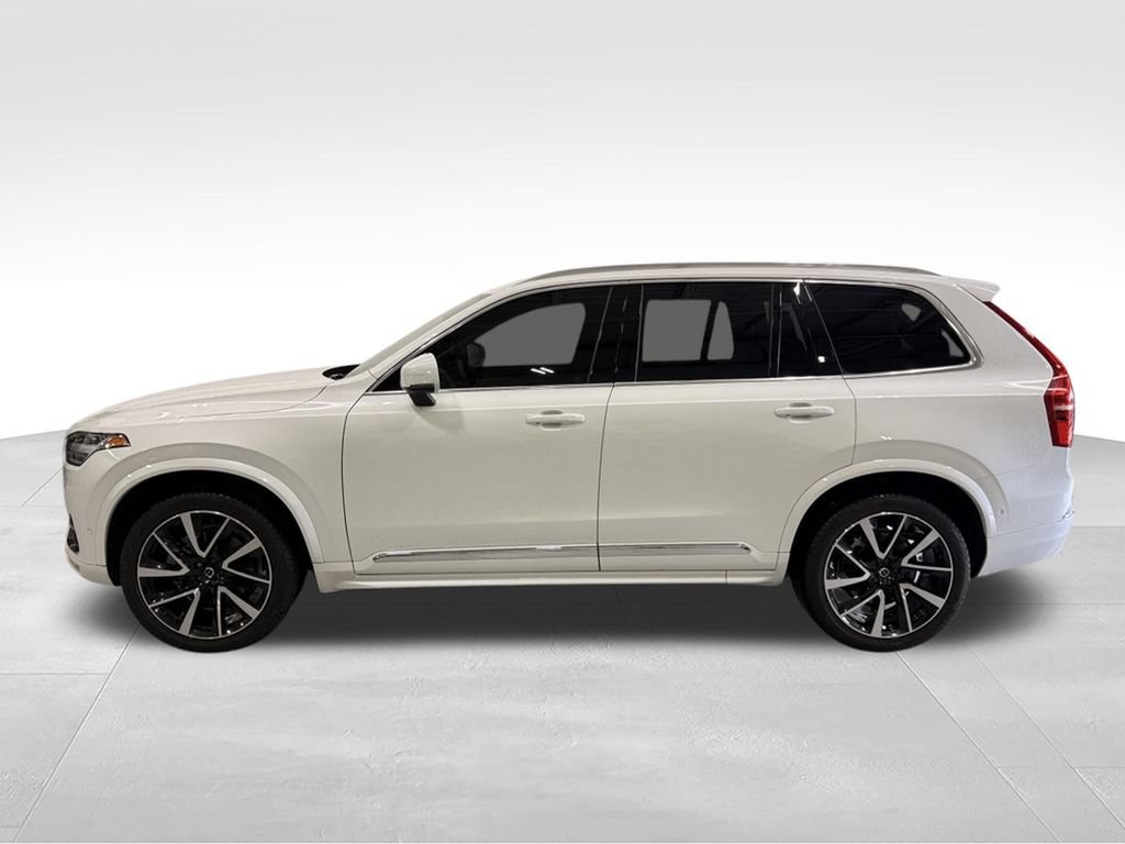Used 2023 Volvo XC90 B6 Plus w/ Protection Package Premier AWD/4WD image 2