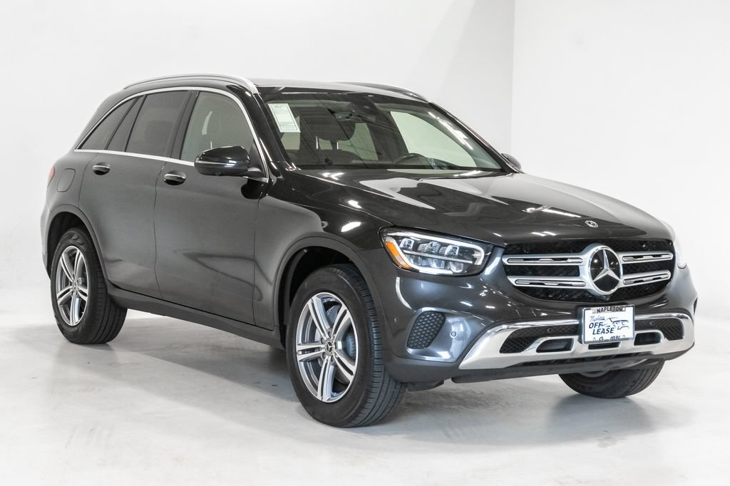 Used 2021 Mercedes-Benz GLC 300 4MATIC w/ Premium Package image 6