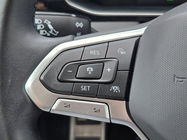 Used 2025 Volkswagen Jetta Sport FWD image 21