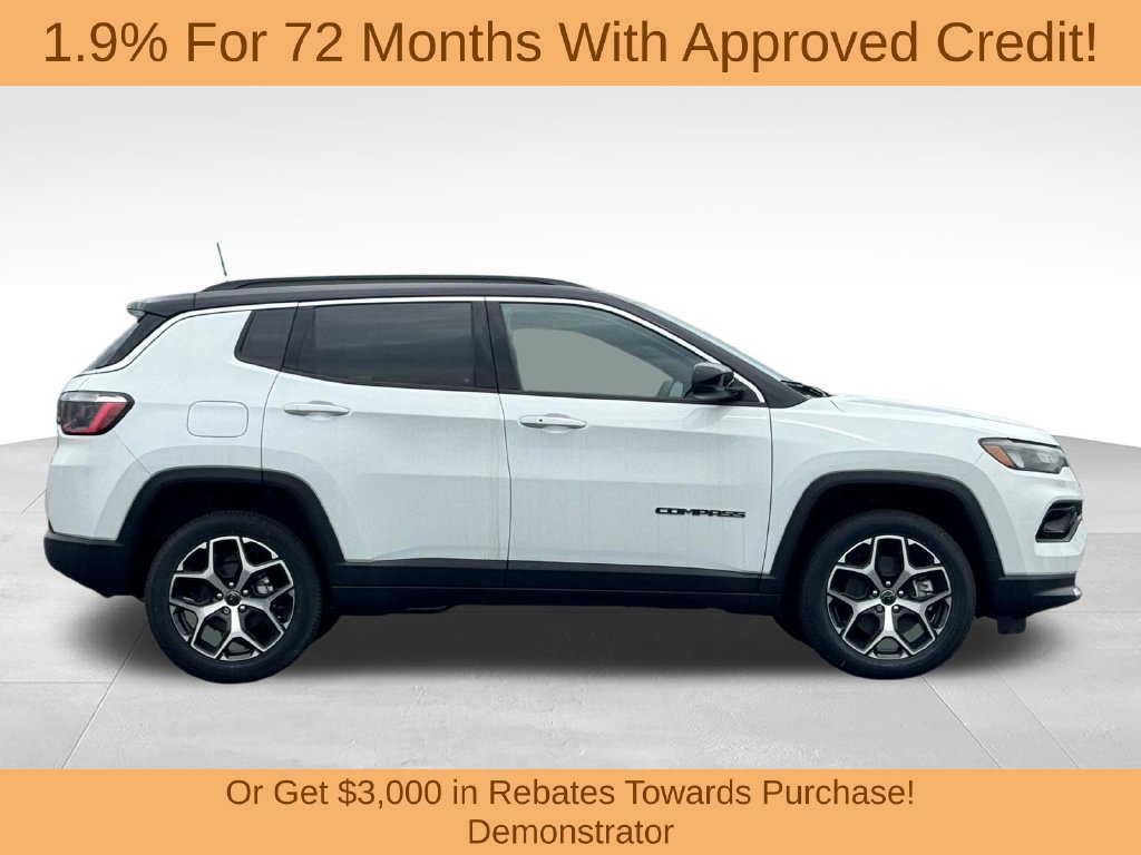 New 2026 Jeep Compass Limited w/ Sun, Sound & Navigation Group AWD/4WD image 8