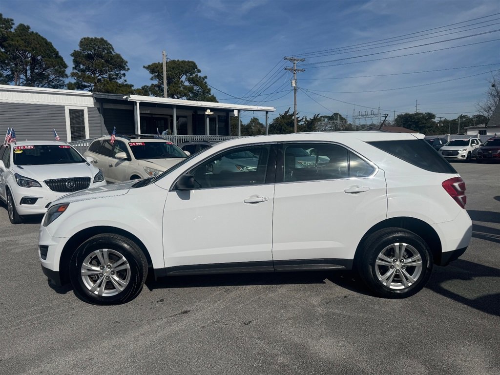 Used 2016 Chevrolet Equinox LS image 2
