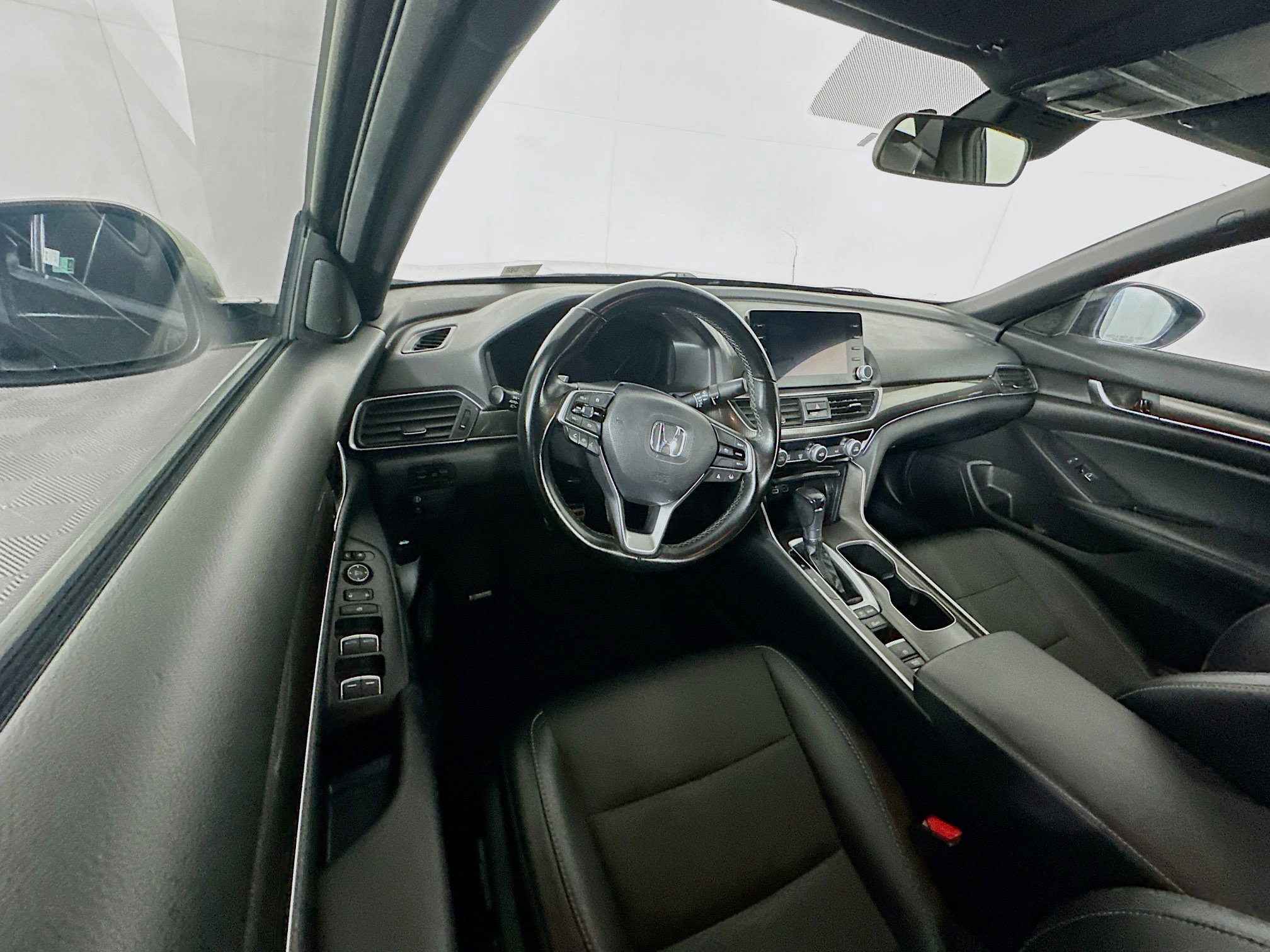 Used 2022 Honda Accord Sport image 18