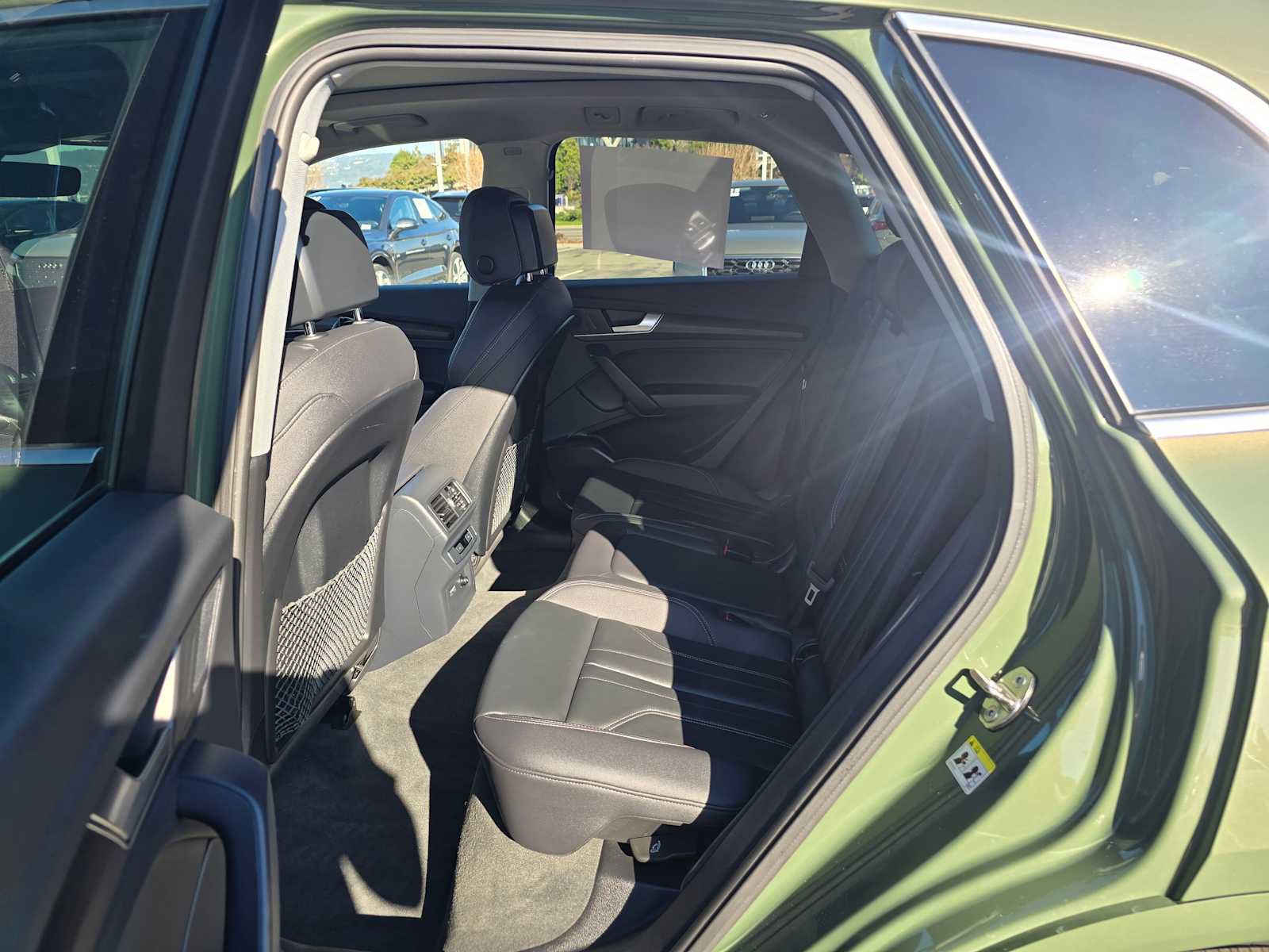 Certified 2025 Audi Q5 2.0T Premium image 18