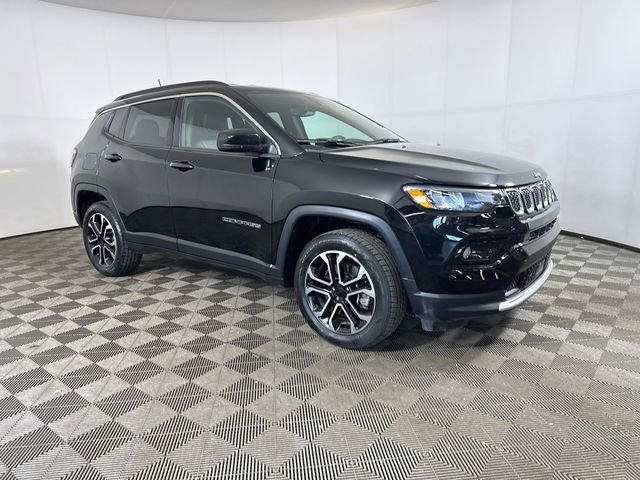 Used 2024 Jeep Compass Limited video 2