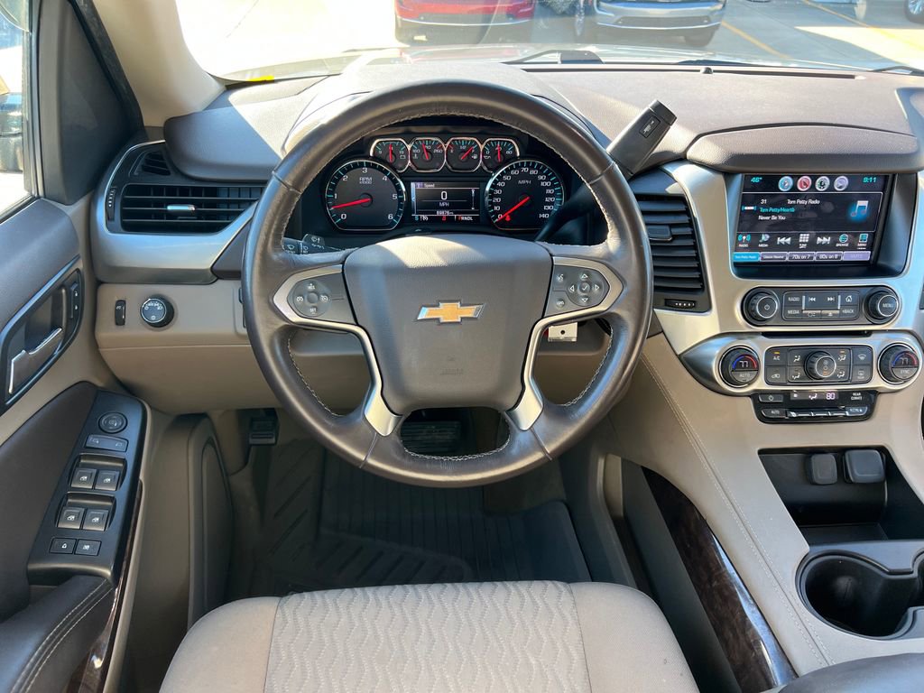 Used 2018 Chevrolet Suburban LS w/ Max Trailering Package image 15