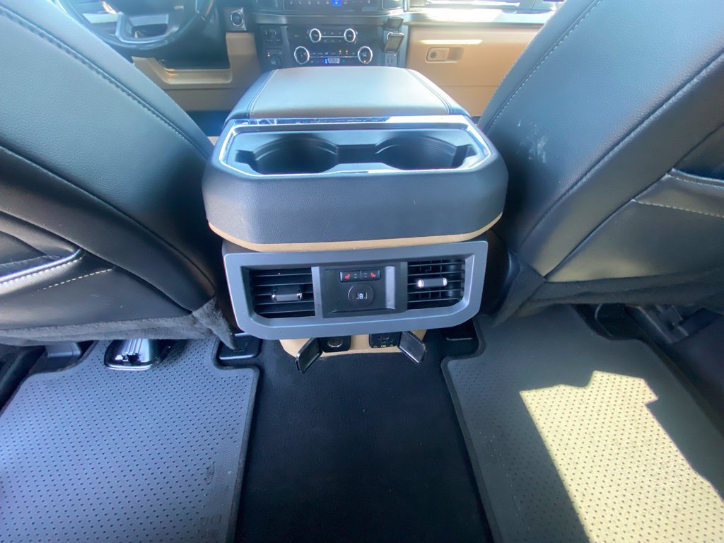 Used 2024 Ford F250 Lariat w/ Black Appearance Package AWD/4WD image 25