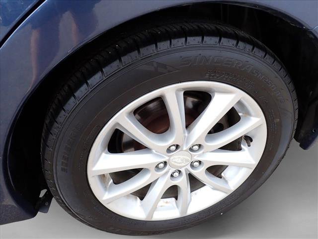 Used 2013 Subaru Impreza 2.0i Premium w/ Popular Pkg 1 AWD/4WD image 7