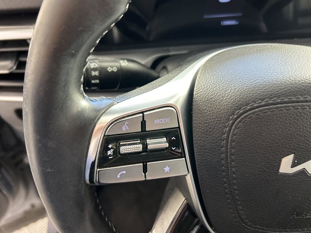 Used 2024 Kia Telluride S w/ S Sunroof Package FWD image 17