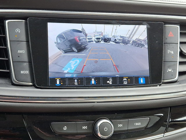 Used 2024 Buick Enclave Avenir w/ Avenir Technology Package image 21