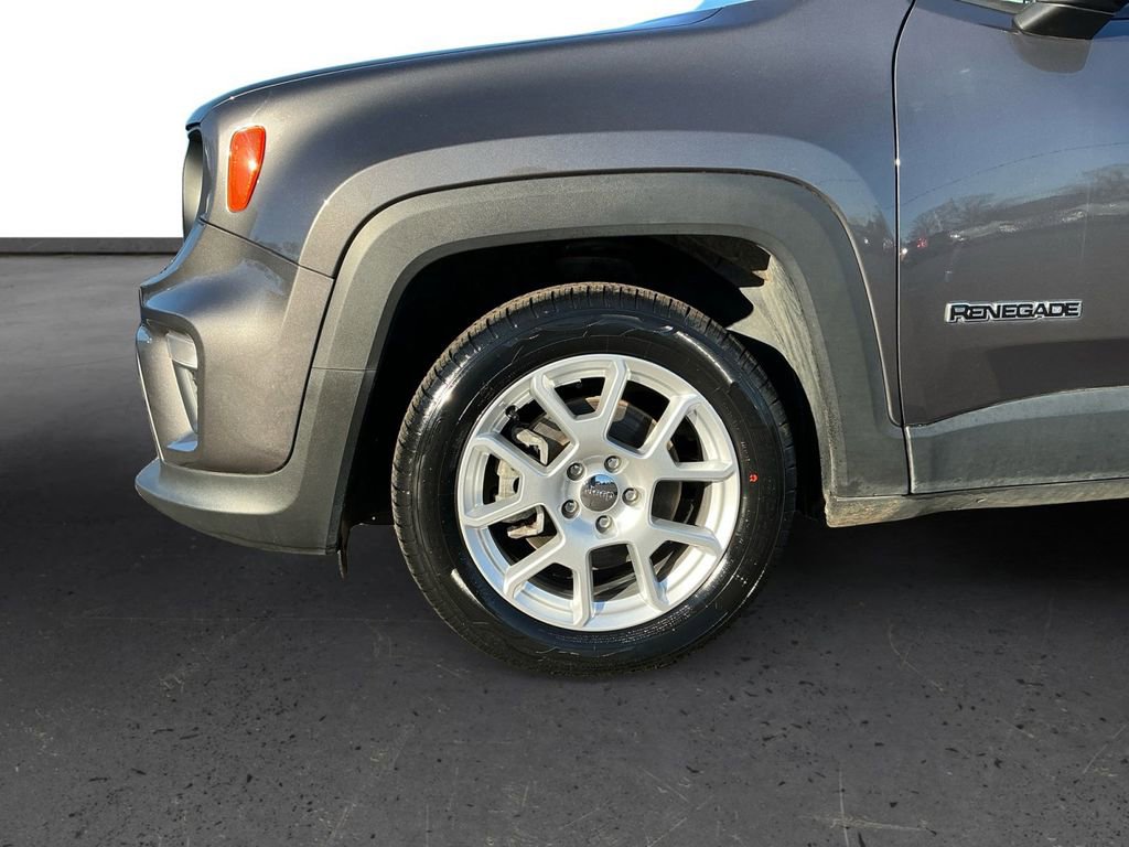 Used 2020 Jeep Renegade Latitude image 13