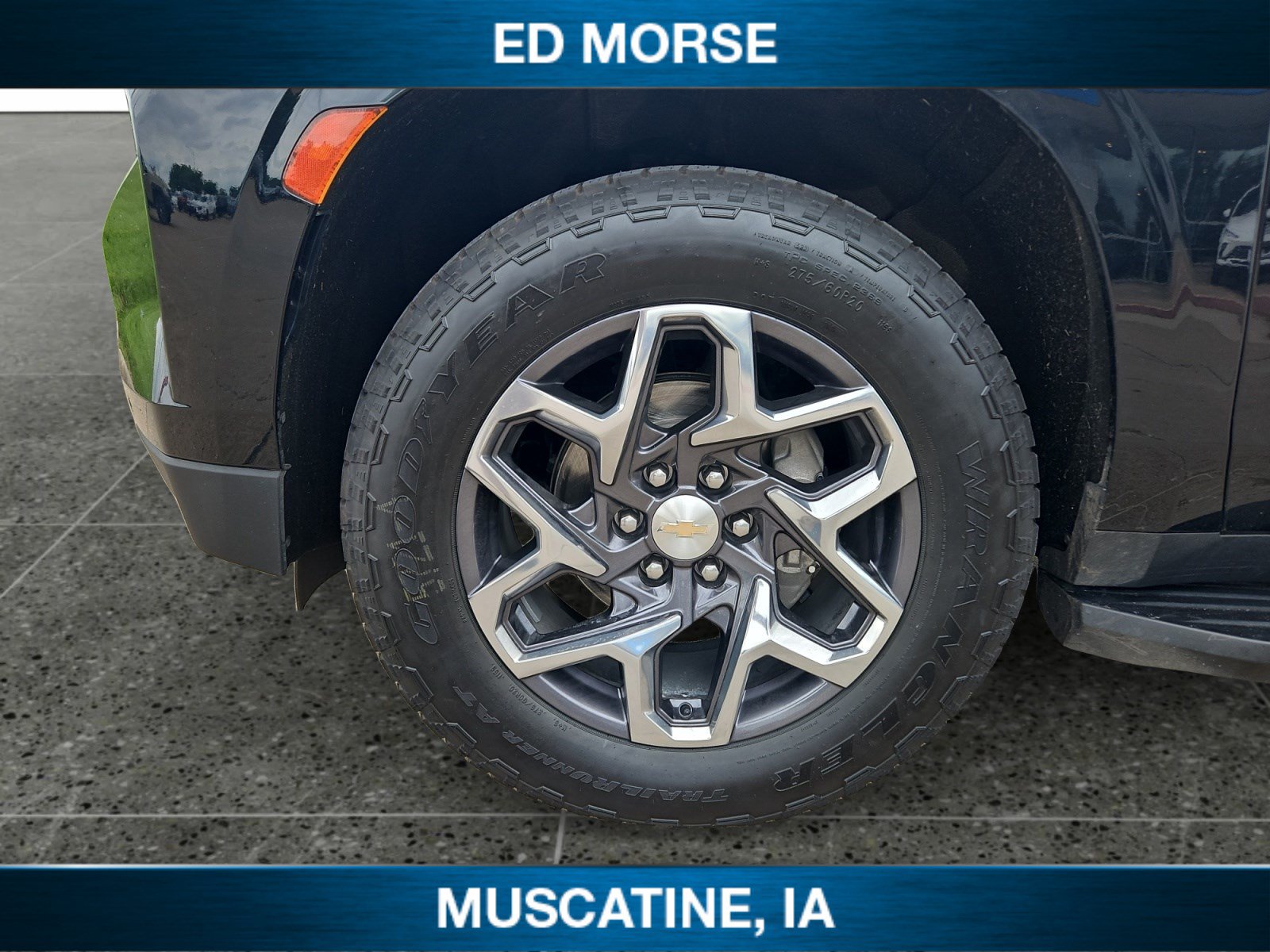 Certified 2024 Chevrolet Suburban LT AWD/4WD image 9