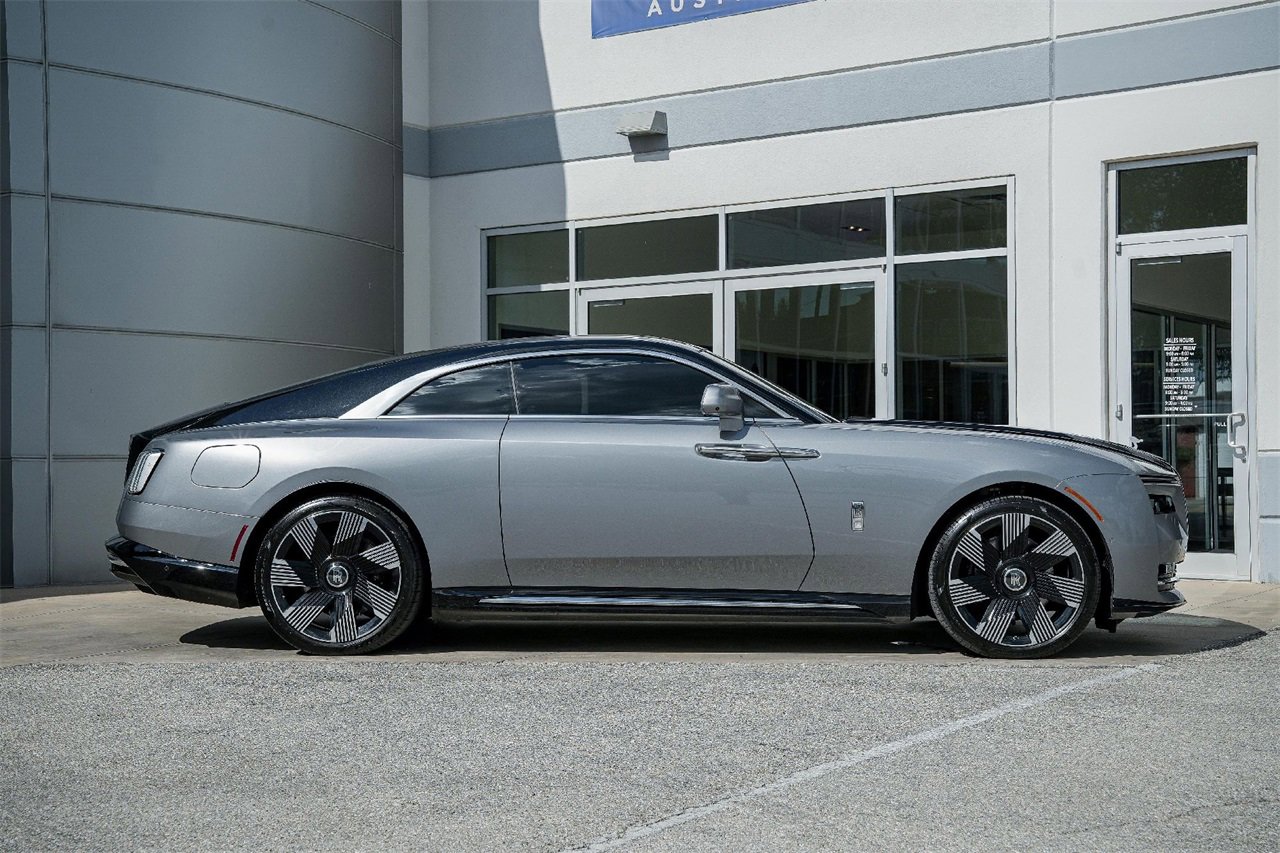 Certified 2025 Rolls-Royce Spectre w/ Spectre Launch Package image 3