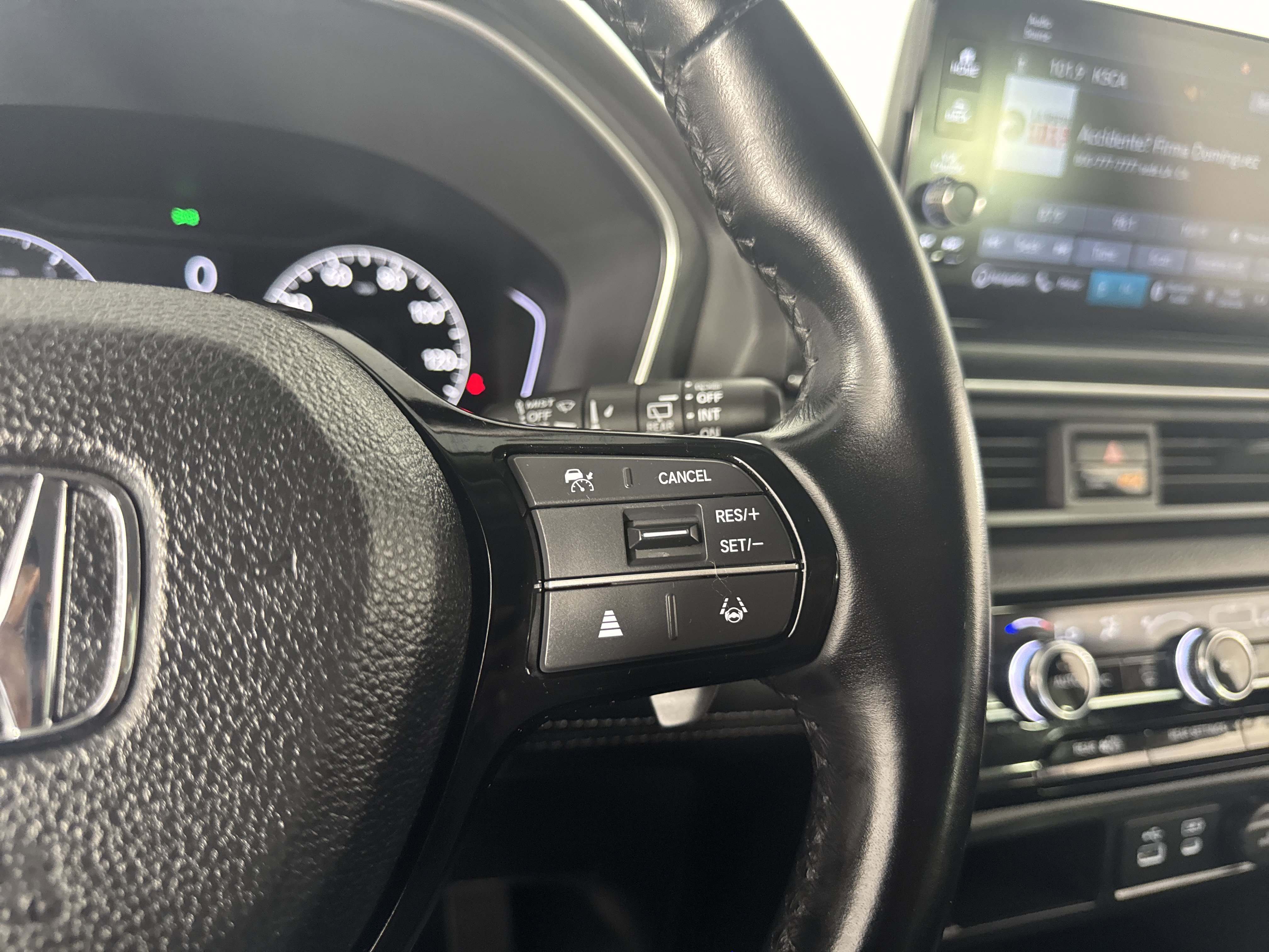 Certified 2024 Honda Pilot Touring image 26