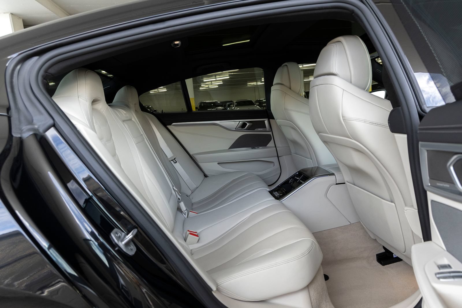 Certified 2025 BMW 840i xDrive AWD/4WD image 26
