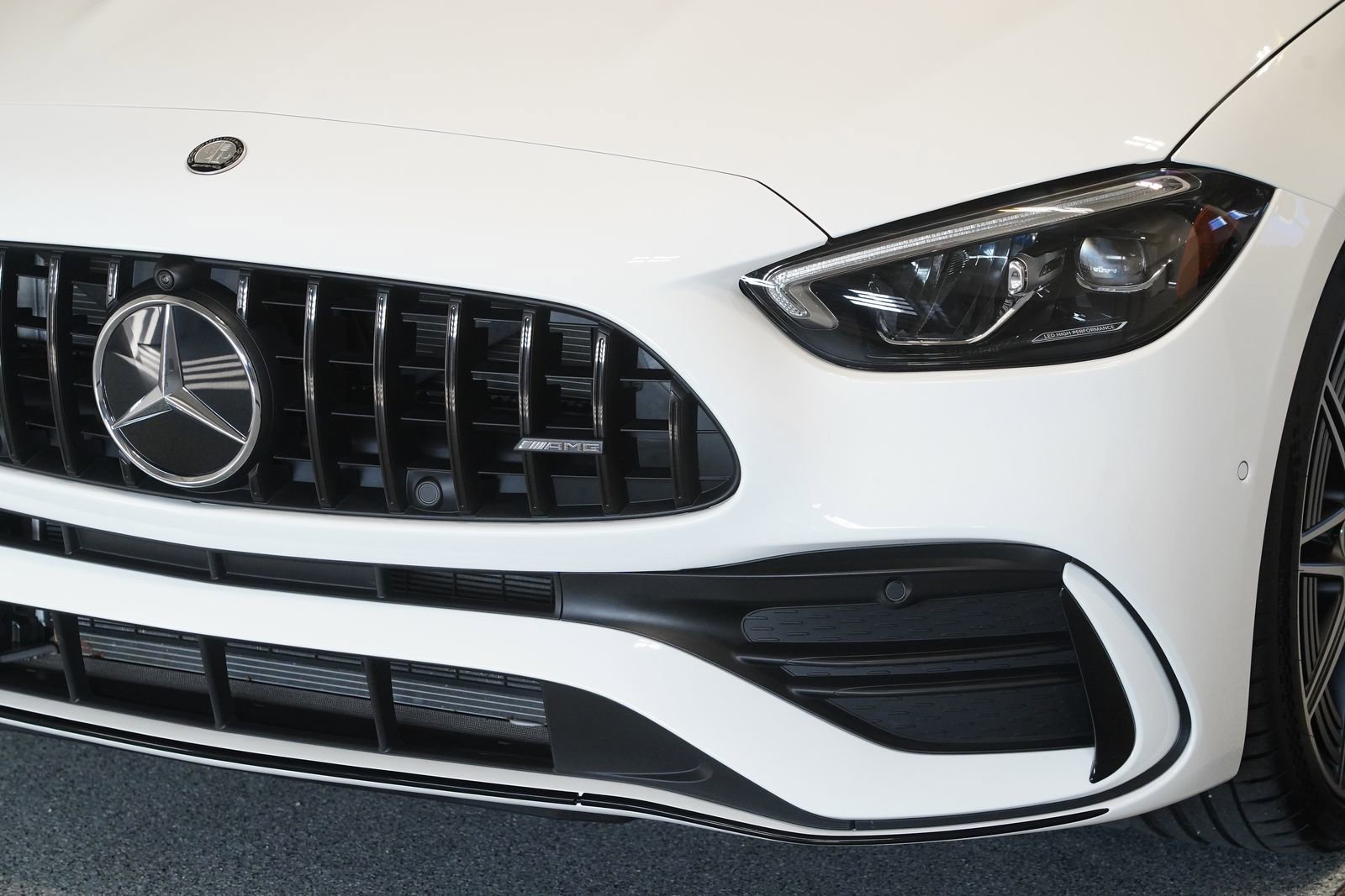 Used 2024 Mercedes-Benz C 43 AMG 4MATIC Sedan image 7