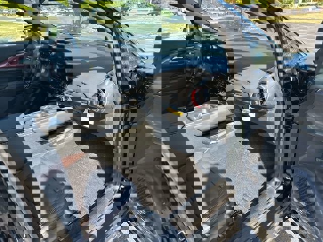 New 2025 Chevrolet Equinox EV RS image 34