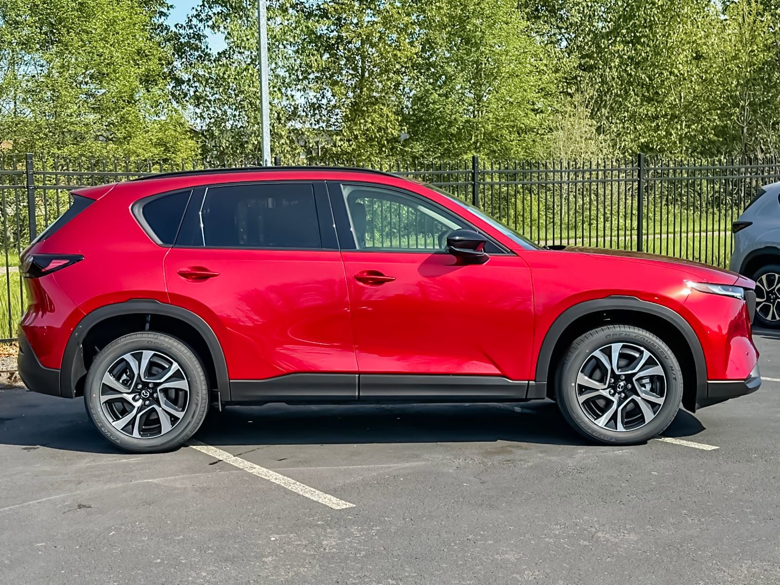 New 2026 MAZDA CX-5 Preferred AWD/4WD image 2