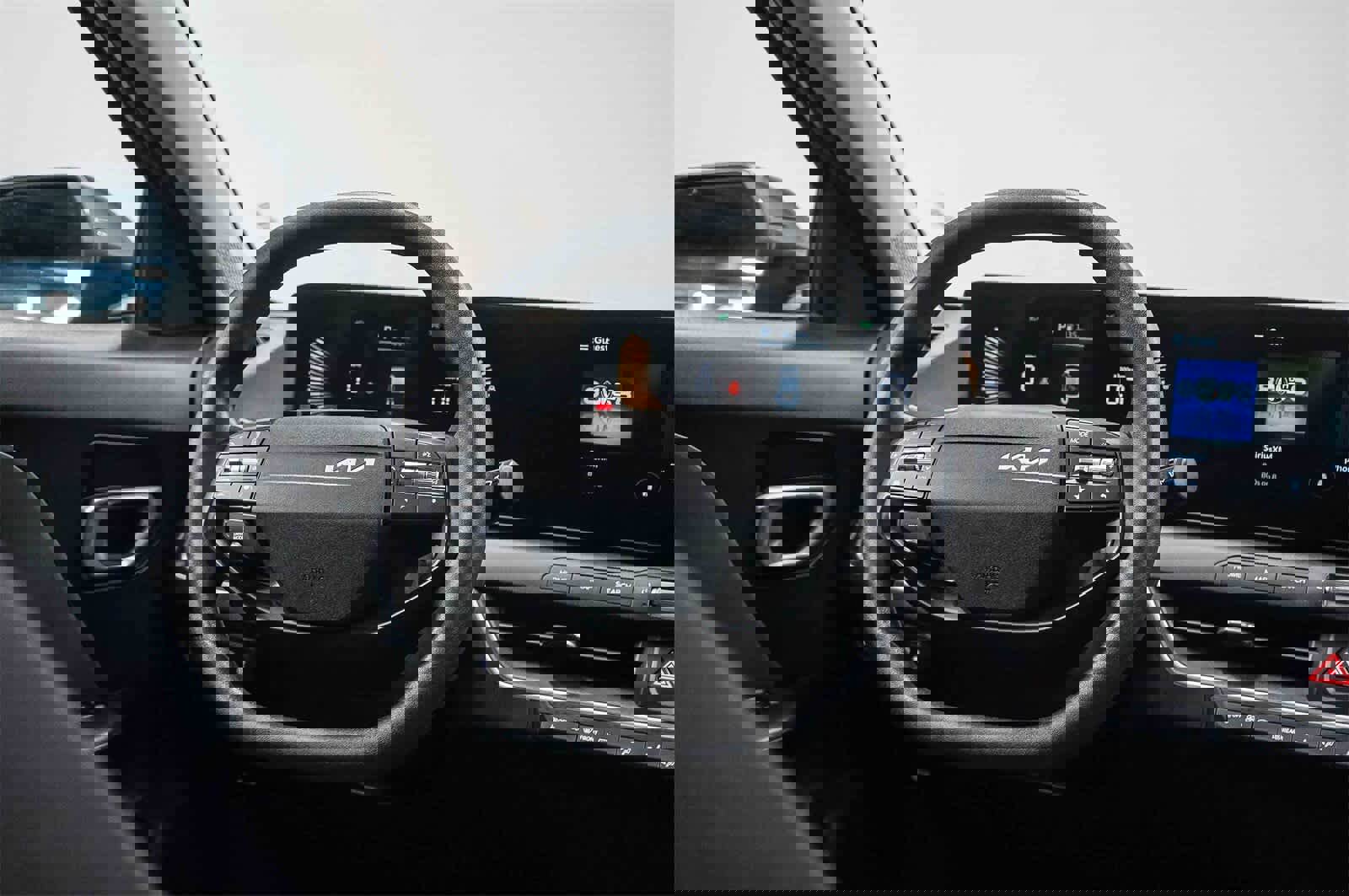 Used 2025 Kia K4 LXS image 15